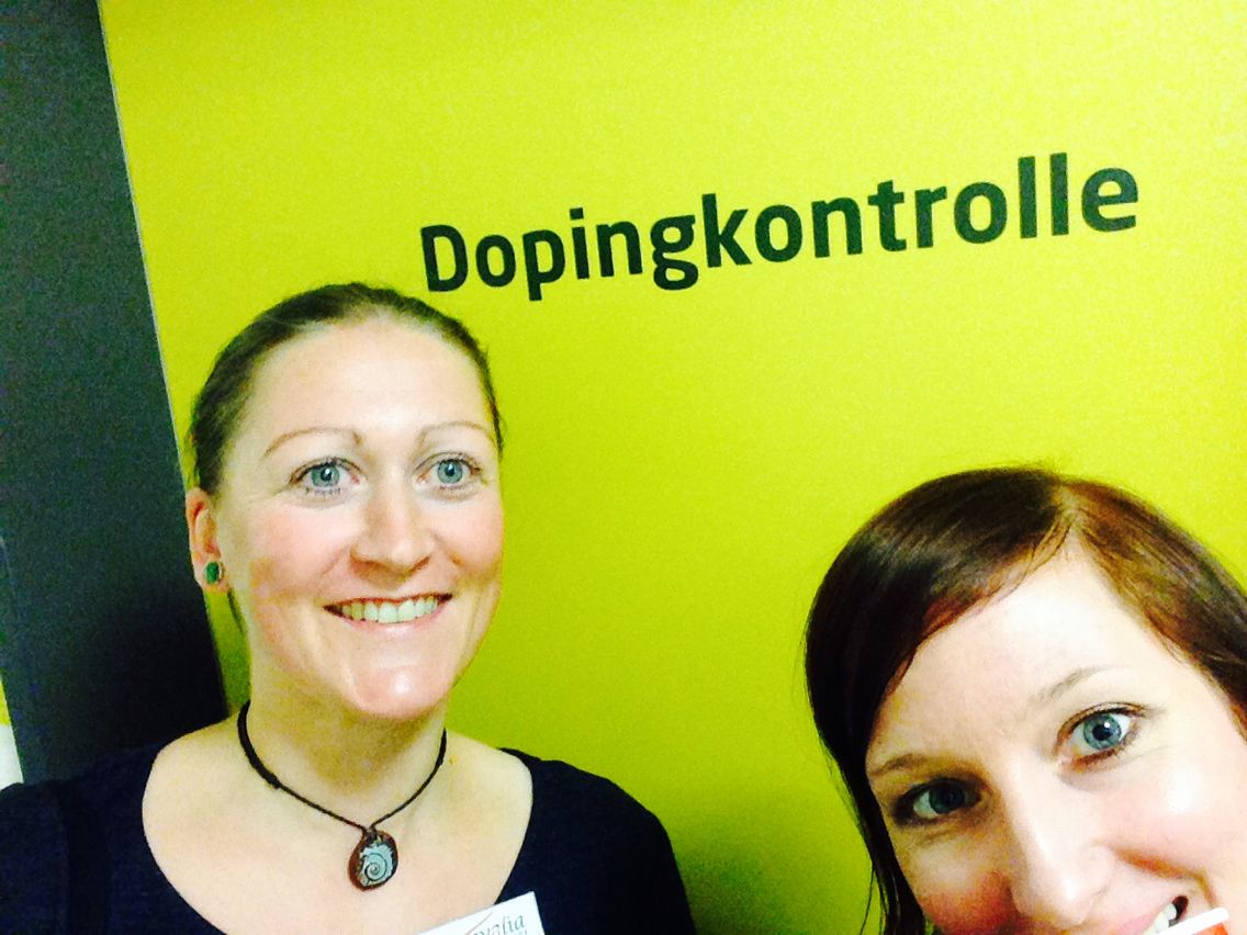 Anja Müller tweet media