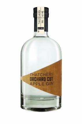 lavenderandco's tweet photo. Gin lover? Try Thatchers new apple gin @thatchers_cider...the list of botanicals includes our very own grown #lavender #gin #myrtlefarm https://t.co/5O7vjRqWRr