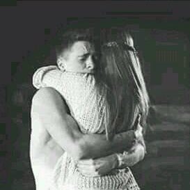 ..Хүний бүхий л дутагдлаас хамгийн сонирхолтой нь бөгөөд өршөөж болохуйц нь хайр юм. Хайр бол тэвчээртэй энэрэнгүй юм...