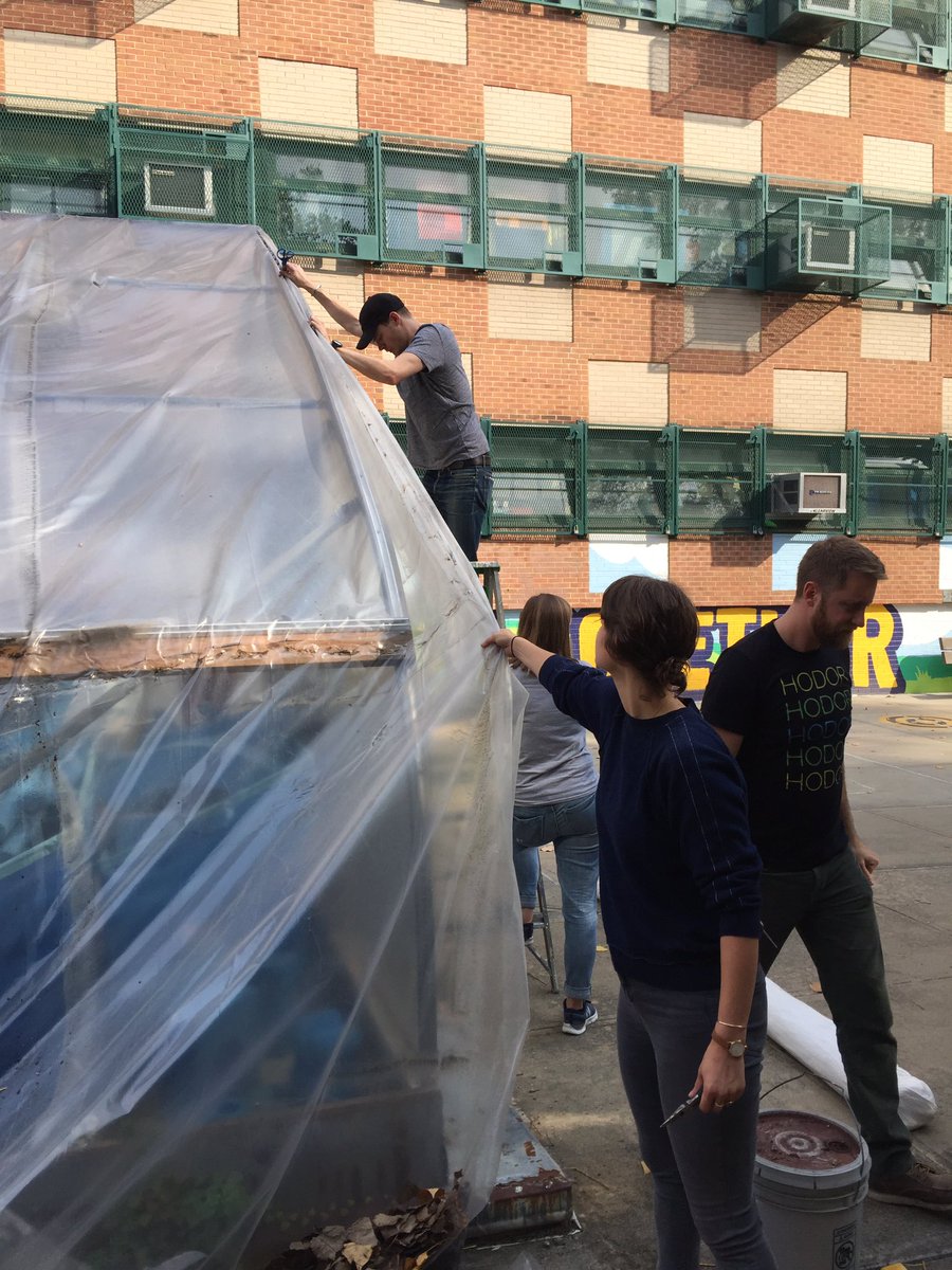 GA's tweet photo. We're getting out of the office and into our community today! GA is volunteering to revitalize P.S. 30 in the Bronx for #NYCTechGivesBack https://t.co/tpMSdE6OcB