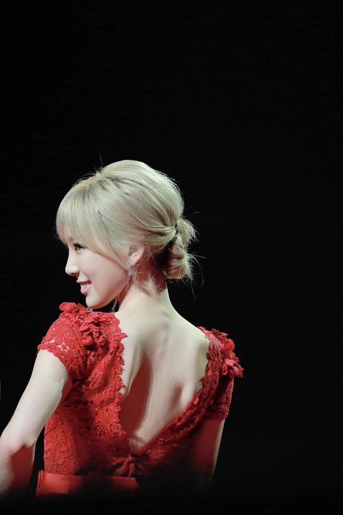 myoneuri's tweet photo. #lockscreen #taeyeon https://t.co/DzHpeDrA0x