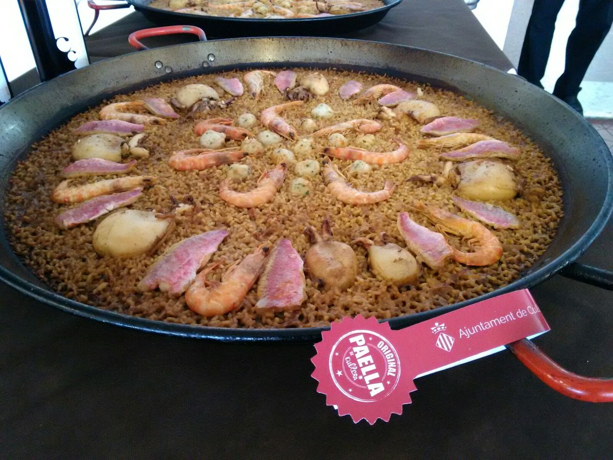 Y ya hemos probado la Paella de Cullera en Restaurante Los Olivos.  #blogtrip #RutaDelArrozValencia