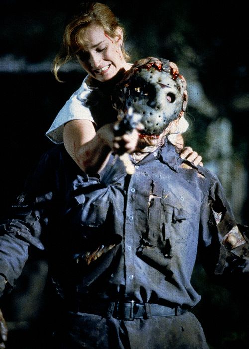 thehorrorland's tweet photo. she loves piggybacks, but i find them a real pain! #horrorproblems https://t.co/pRaYwpIh8h