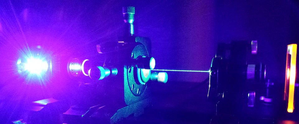 OptonLaser's tweet photo. Le kit d'enseignement Pr:YLF offre la possibilité d'étudier un laser à quatre niveaux émettant dans le visible https://t.co/EfwhD6rbkM https://t.co/jcJv0pDECw