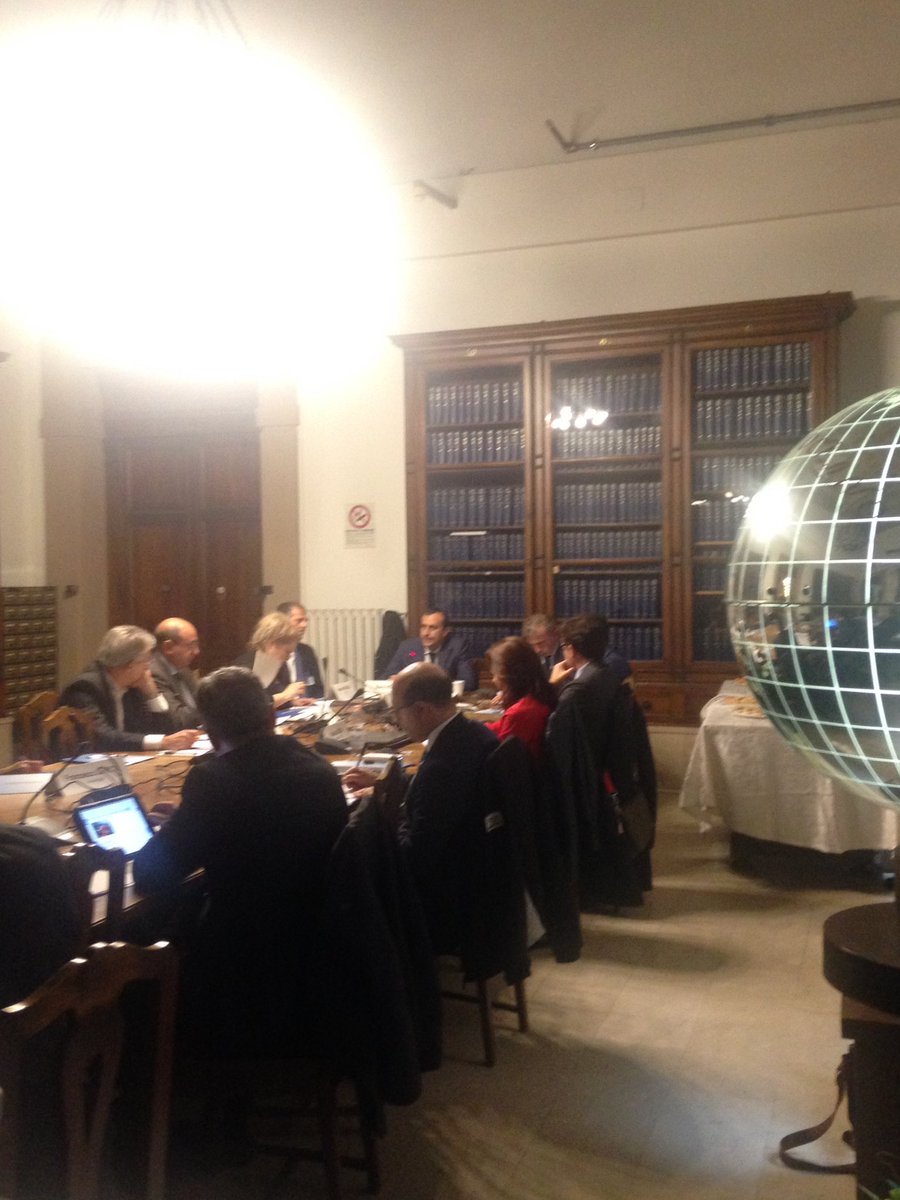 RossellaOsio's tweet photo. L'intervento di Mario Nobile @FPA_net #cantieripa #procurement #innovazione #MIT #bdoe https://t.co/AT4esOD0FM