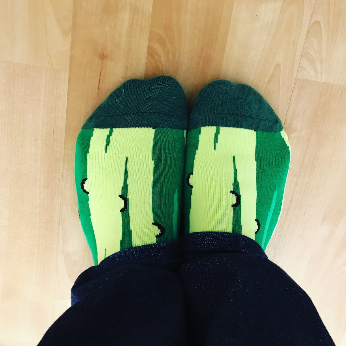 burgessdryan's tweet photo. Rocking some #picklesocks from @Caplansky's 😃 https://t.co/XddrSbqc10