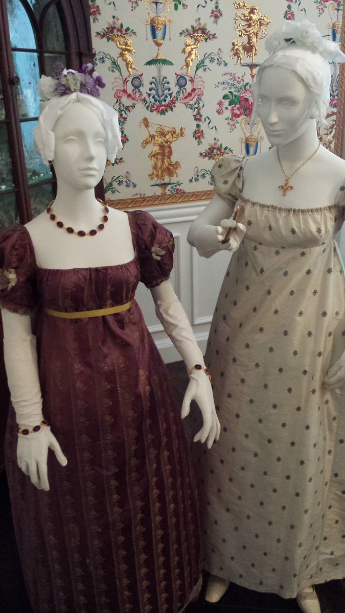 WheresMyToast's tweet photo. Gee, now ... Which gown to wear to the AGM ball? (Also, get thee to this exhibit at the @DARMuseum post haste! 'Til April!) #VoteforEmma2016 https://t.co/ai0Dv9oFmH