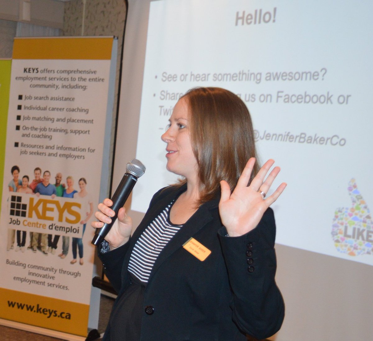 InBrockville's tweet photo. .@JenniferBakerCo @TownofGananoque @leeds1000island #JenniferBaker talks marketing at #TIEGRA #smallbusiness event @ganinn https://t.co/XXU1woLU93
