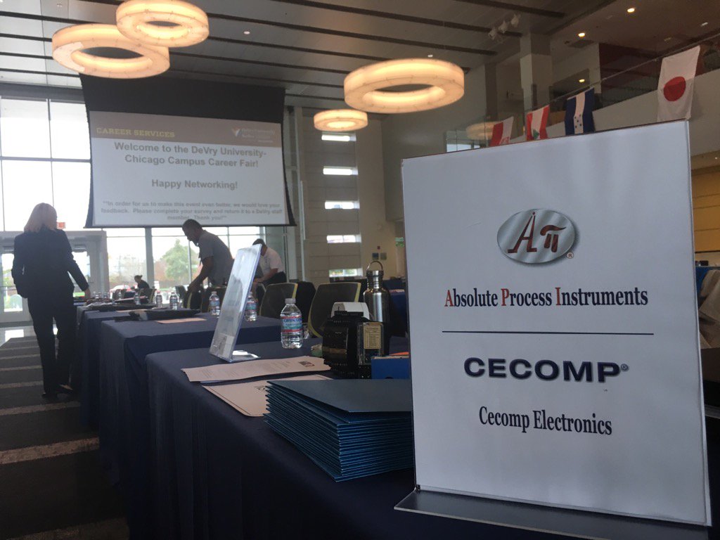 ApiCecomp's tweet image. We&apos;re @devryuniv&apos;s job fair today. We&apos;re hiring! #underpressure #sensorstosolutions