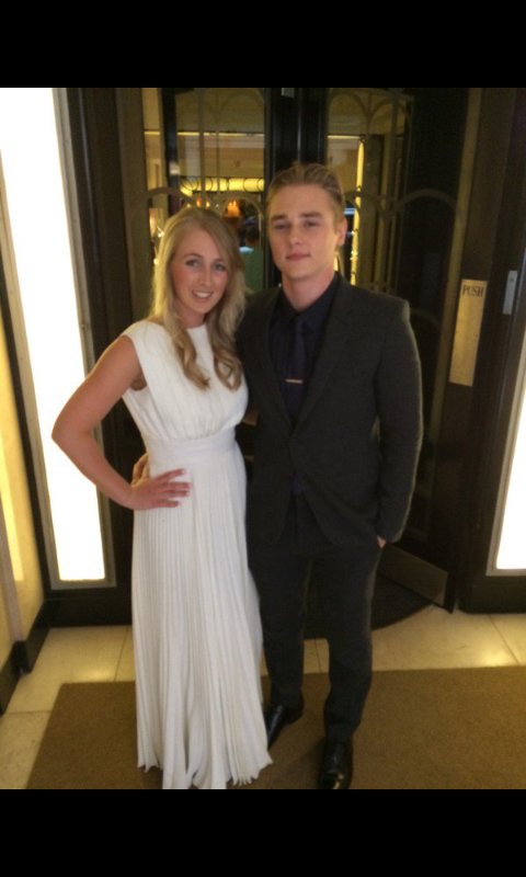 StayWithMeJoann's tweet photo. #XMenApocalypse #XMen #xmen92 #BenHardy #Angel #XMenAngel #HandsomeBoy #Paris #London #Selfie #Couple #MyFavoriteStar #BenHardyXMen #Film https://t.co/tIeUG4mepa