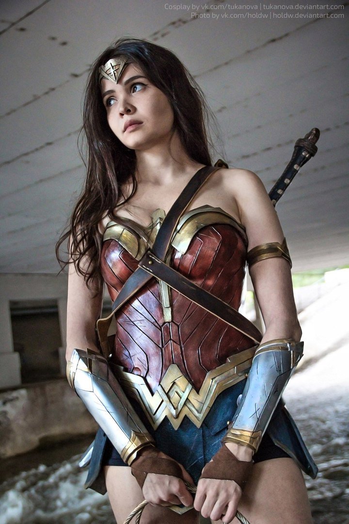 Elite Cosplays tweet media