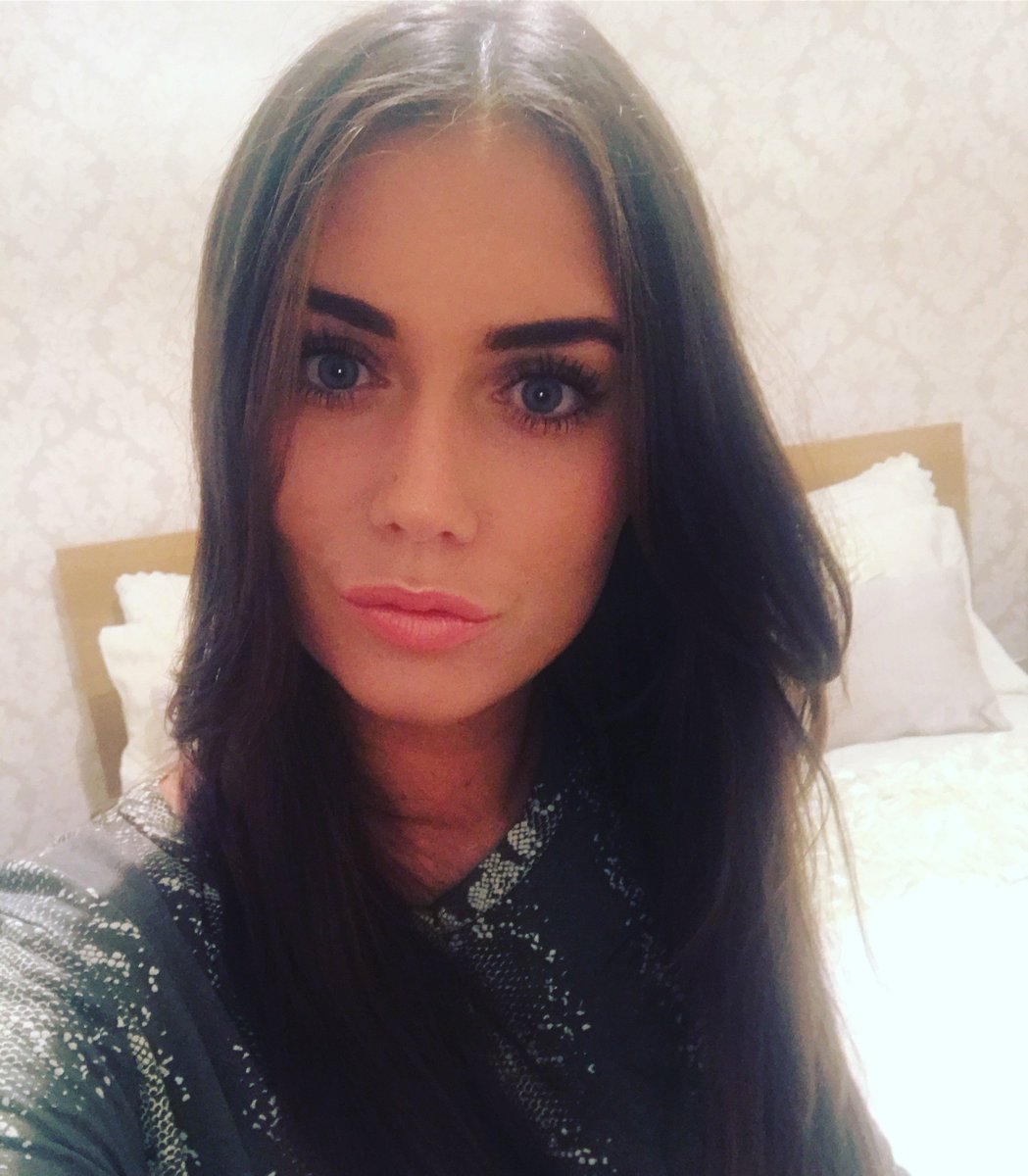 dixie_ohalloran's tweet photo. 😘 https://t.co/xtPYOxGWOE