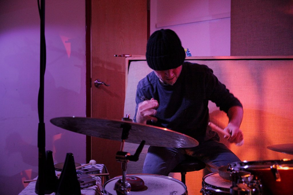 ExSoSt's tweet photo. Contribute to the #OPTION campaign today & you could win a 1-hour master class on improvisation with #TimDaisy! https://t.co/gdoitwwYXy https://t.co/1EbwQ7cNf3