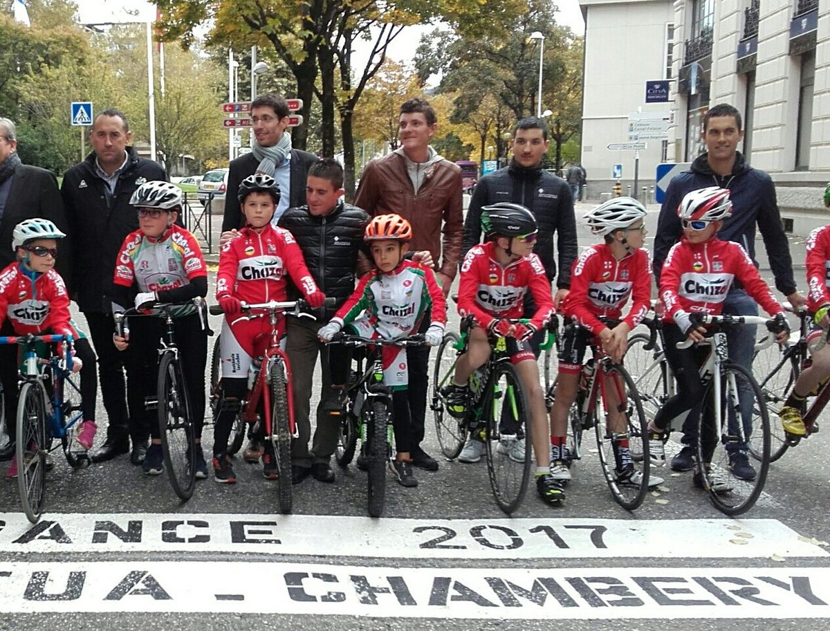 tgouvenou's tweet photo. Reco presse @VilledeChambery du final de l'étape Nantua-Chambéry #TDF2017 Biche-Grand Colombier- Mont du Chat https://t.co/GWBmD1FttR