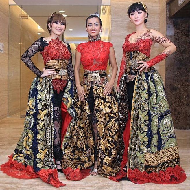 JumuPutri's tweet photo. @Official_MNCTV #Cecepy mlm.ini Canntikk @juliaperrez @aytingnew92 @Zaskia_Gotix #MNCTV25 #KilauRayaMNCTV25 #MNCTV25 https://t.co/Nl7C7qA8Dm