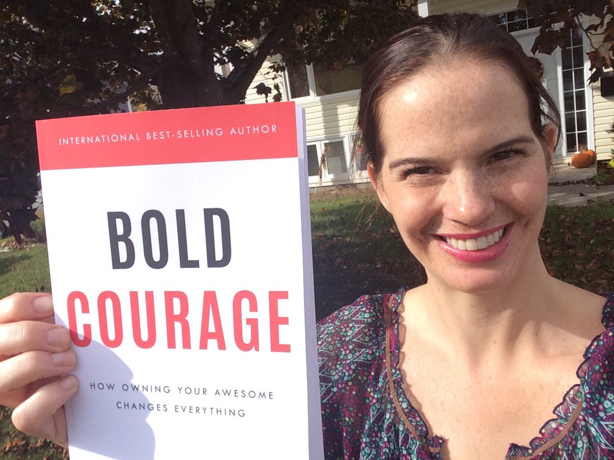 DMGoyette's tweet photo. Can't wait to get reading! @PaulaMorand #BoldCourage #Awesome #IKnowHer https://t.co/5mC8xxmyH1