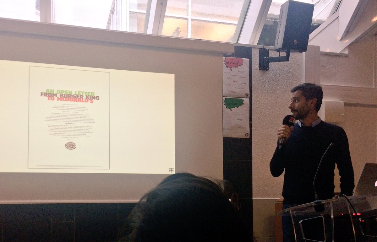 LaurieLucarelli's tweet photo. Les grandes tendances publicitaires 2017 par Stéphane Gaubert, Creative director chez @FredFaridGroup @stefgaubert1 #masterclass #supdepub https://t.co/HdVmMIW9ty