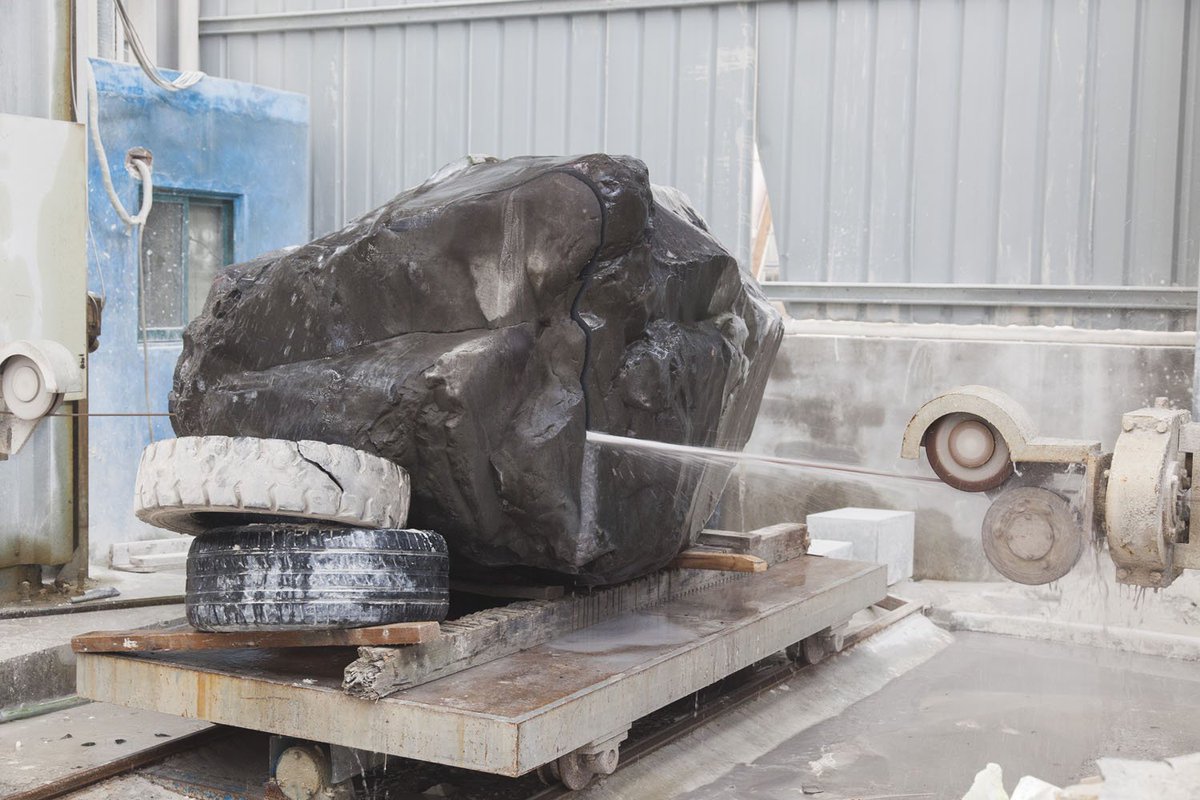 Cass_Sculpture's tweet photo. #TBT Fabrication of #LuPingyuan's 'Ghost Trap'. One of 16 new works for #ABeautifulDisorder https://t.co/18F82HjkKM