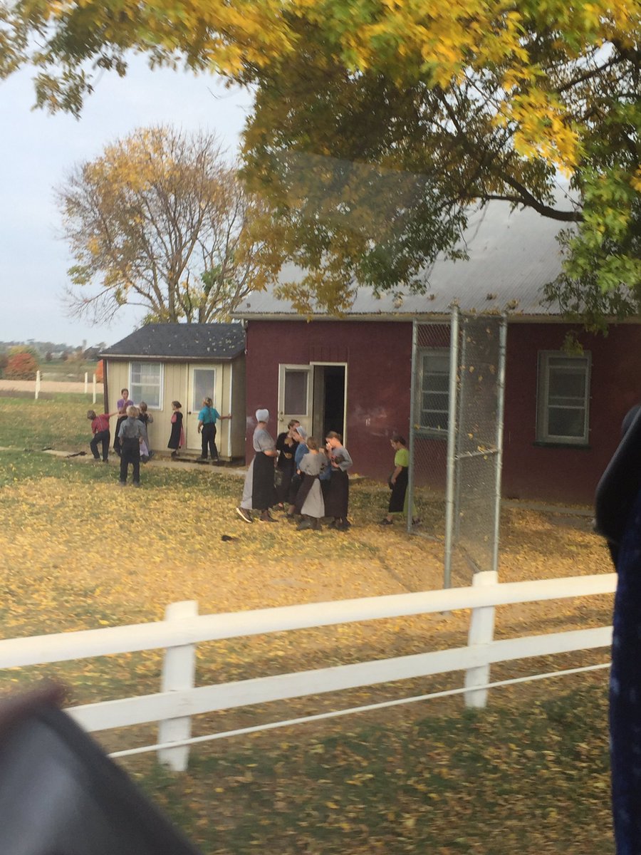 mrstaylormvhs's tweet photo. Amish children at their one room school house. #lovinglearning with the #Amish on our #IBanthro field trip #viewamish https://t.co/XrqX51qFv0