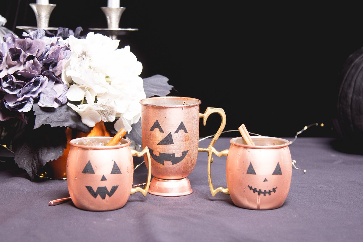 KegWorksStore's tweet photo. When your Moscow Mule mug wants to dress up for Halloween too. #ToolsForDrinking https://t.co/q6YGVatc70