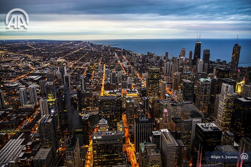 anadoluimages's tweet photo. #Cityscape of #Chicago from #SkydeckLedge at #WillisTower, second-tallest #skyscraper in #UnitedStates #IL #USA
#AA #sunset https://t.co/1NtHaKk5BH