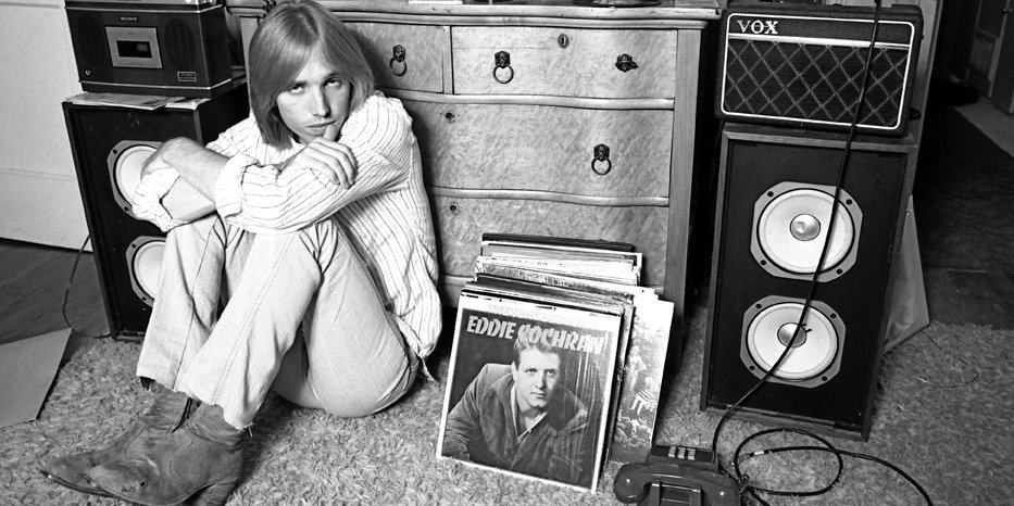 VOXamps's tweet photo. Happy birthday to legendary musician, songwriter, &amp; guitarist, @tompetty https://t.co/ol6jeXyG7g