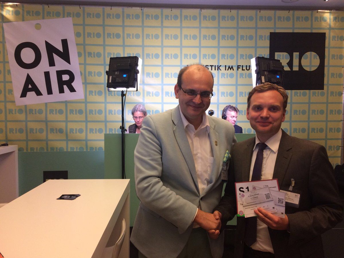 Unser heutiger Gewinner der #DFB Pokal Tickets ist Dr. Heiko Wöhner von LuK! #RIO gratuliert und wünscht viel Spaß #dlk2016