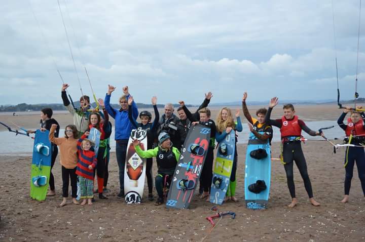 OllyBridgekite's tweet photo. Great day filming for @BBCBreakfast with @mikebreakfast and @stephbridgekite. It will be on TV Saturday 5th November. https://t.co/ozSNvcmUzm