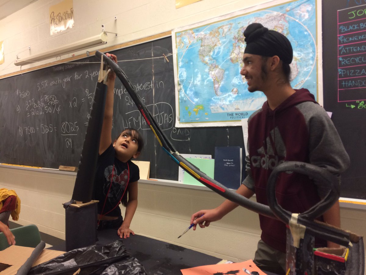 KBraganca1's tweet image. Jaskirat trying out our roller coasters with some eager engineers from 8F @RBPSBobcats @PeelSchools #inquiryproject #peelleads
