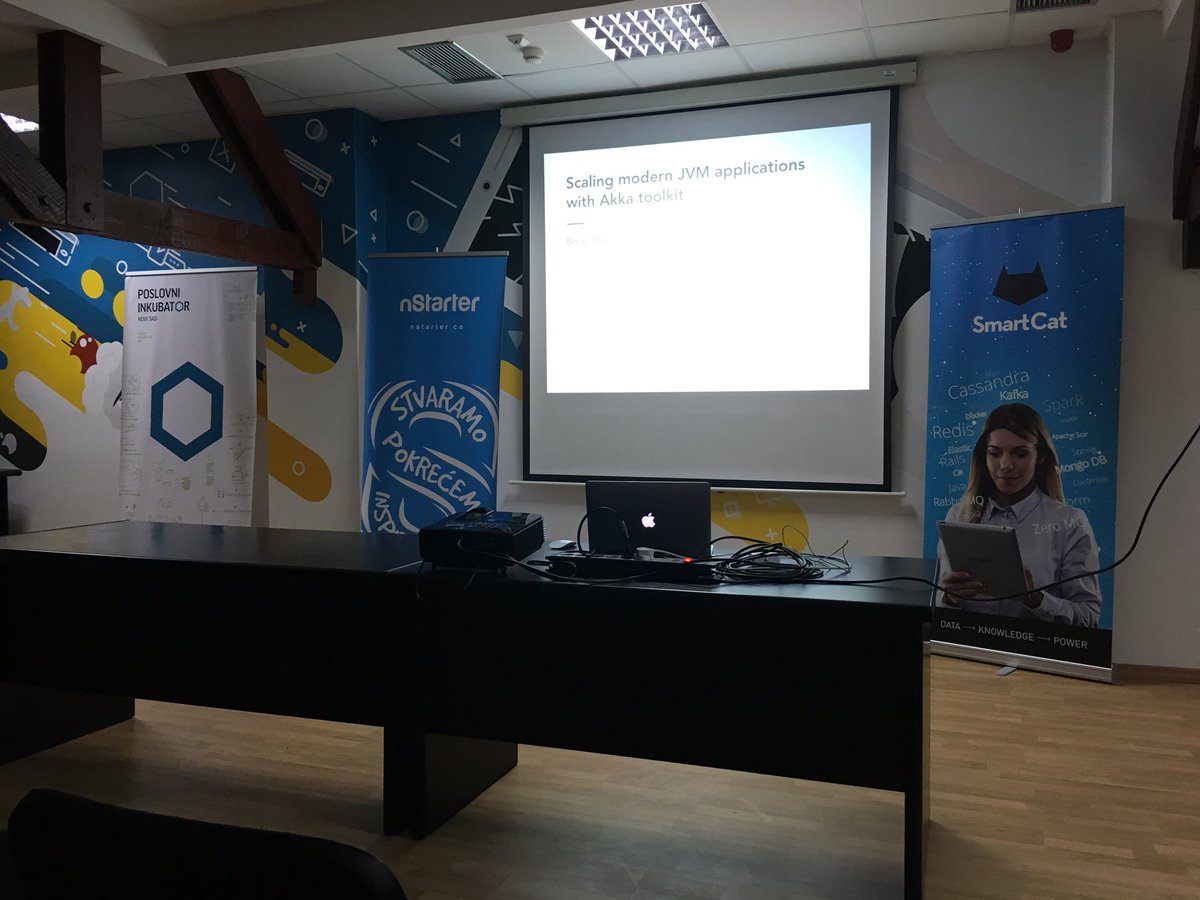 SmartCat tweet media