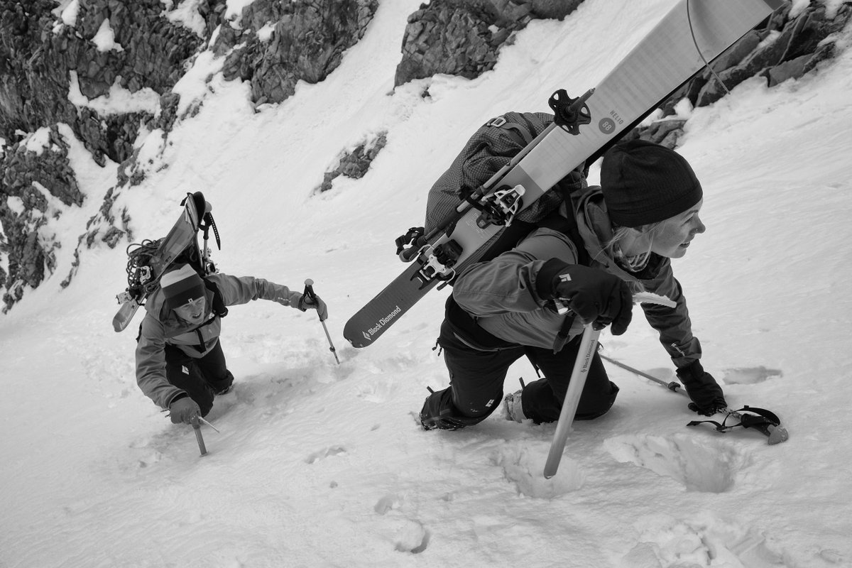 BlackDiamond's tweet photo. Watch the video to see why we #liveskirepeat: https://t.co/RSJQXi0R76 https://t.co/SBuYZ56i46