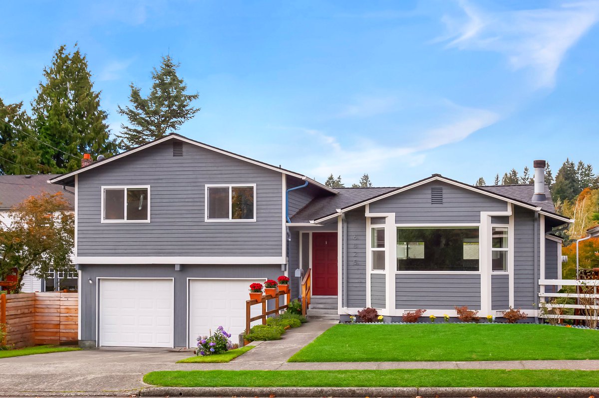 vanwyck_porter's tweet photo. Beautifully Remodeled Muti-level in Bryant | 6825 40th Ave NE | MLS #1041988 🏡 #windermere #vanwyckandporter #seattlerealestate https://t.co/EpesxdFdFS