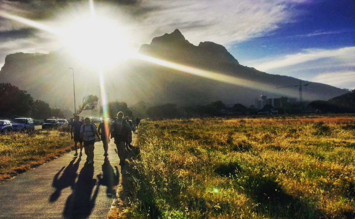 alexmcbrock's tweet image. @vwsfires members working hard doing their fitness evaluations. Lovely evening for it! #FireFit #ToughStuff #PackTest