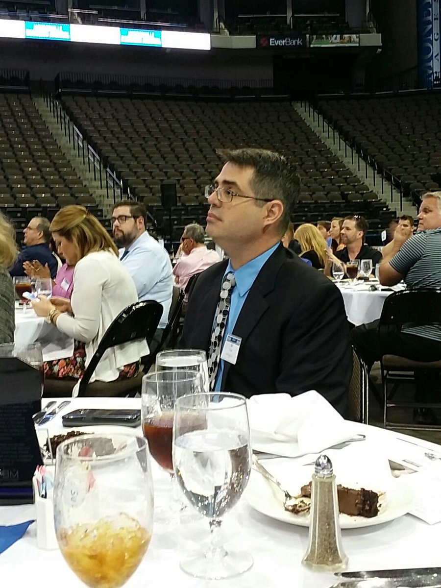 paultiseo's tweet photo. Congrats to you, Joe, best CIO 2016! Stellar is in good shape because of you. #jbjbiztech #bestcio https://t.co/x5HIoxhDOa
