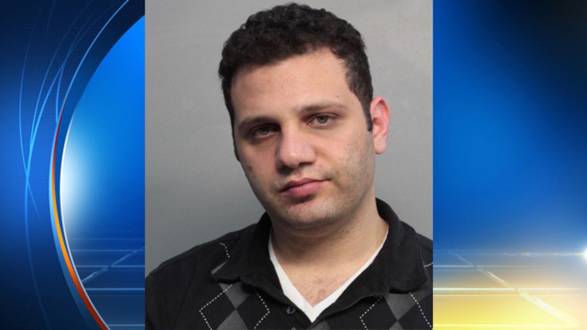 #Uber driver accused of raping passenger in Miami-Dade County bit.ly/2e4Jcpa?utm_me… https://t.co/sa2oP8C8UQ