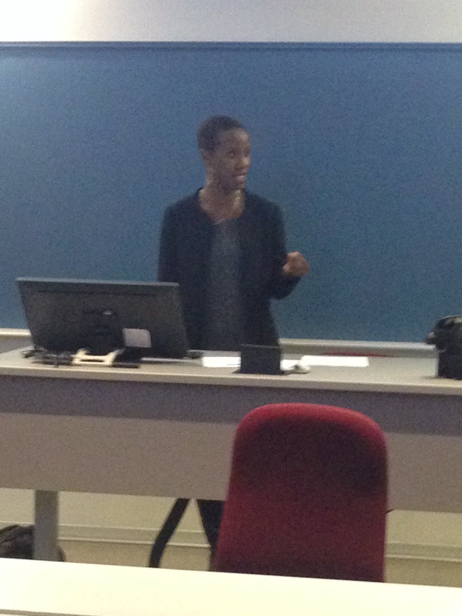 CREMCV's tweet photo. Nadia Bastien des Relations interculturelles de la @MTL_Ville au C4i_Conf2016_Mtl @HEC_Montreal https://t.co/zUCCmKC8R7