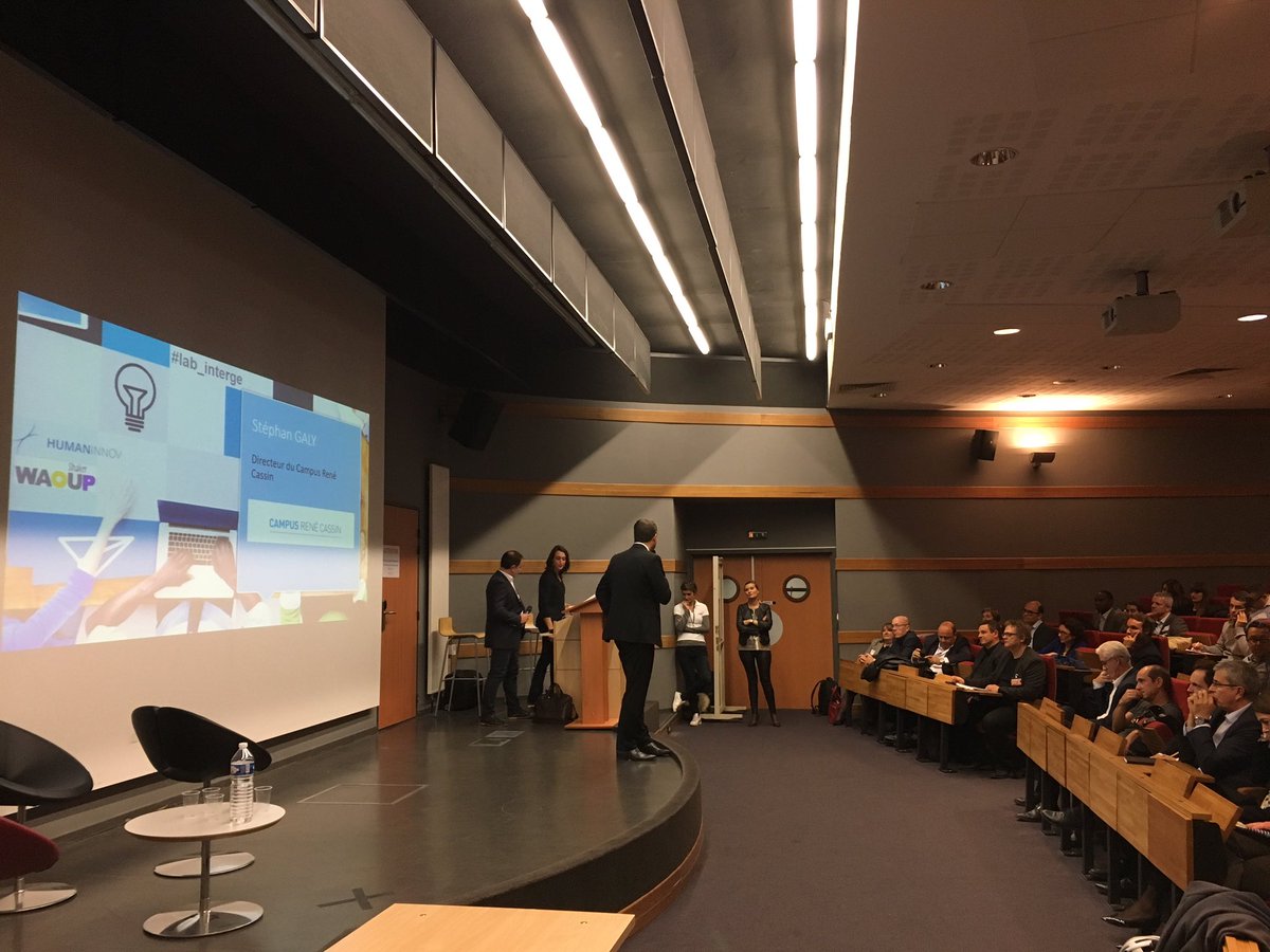 YannickJarlaud's tweet image. @Humaninnov @StephanGALY accueil #lab_interge &quot;fin du salariat du XXieme siècle, plus de hiérarchie mais des réseaux !&quot;