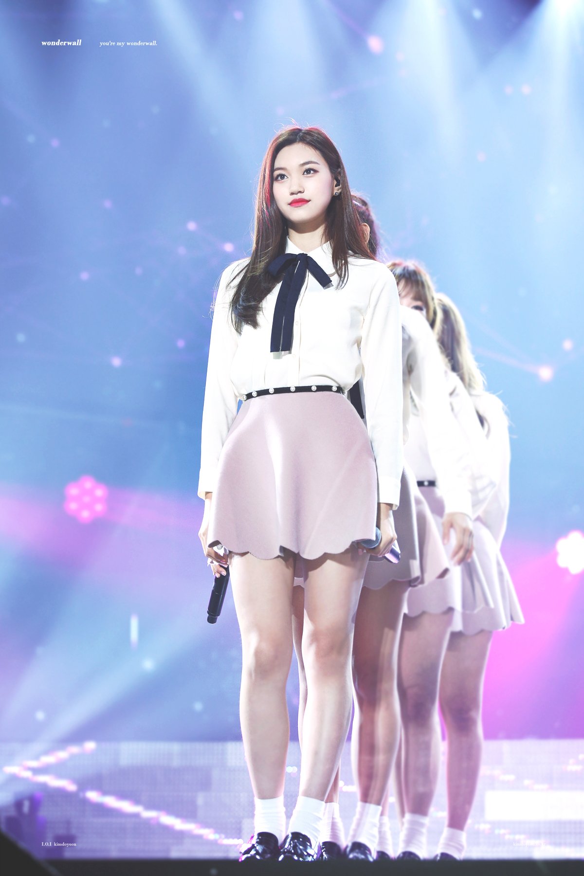 CvOcF42UAAAsCAT.jpg:orig