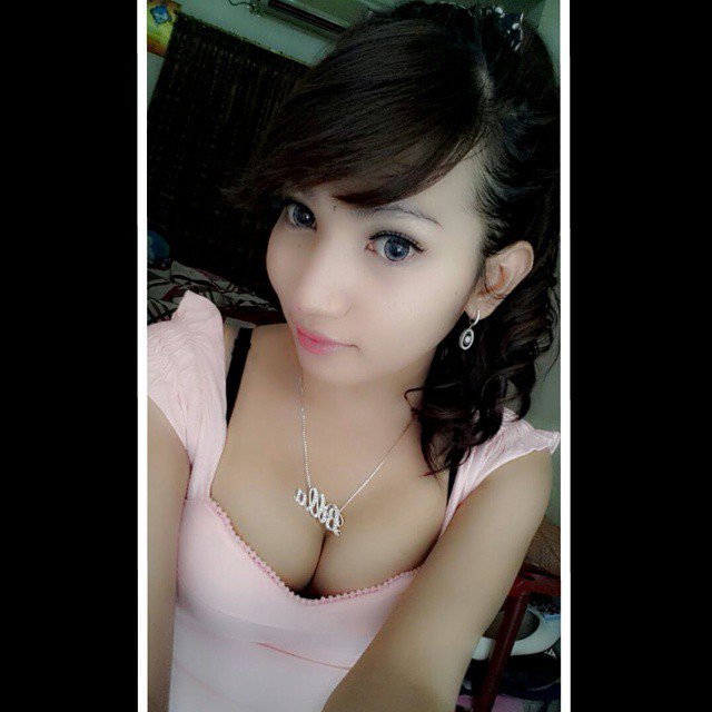 Maia_Ariska's tweet photo. late post
#fotocantik #fotocute #lepasgalau #fotomania #sukafoto #malamcantik #fotoselfie #fotosexy #gadissexy #sexygirl #fotoenak https://t.co/YbgMo278EW