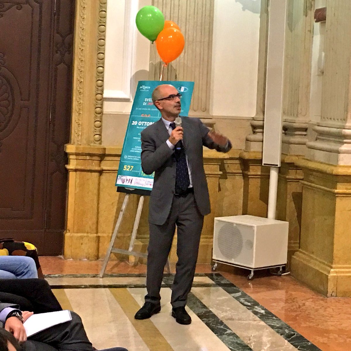 PerMicro_'s tweet photo. Giuseppe Scellato entra nei dettagli dei "numeri" di Permicro
#2016EMD #microcredito #impattosociale https://t.co/v6lV91H6VD