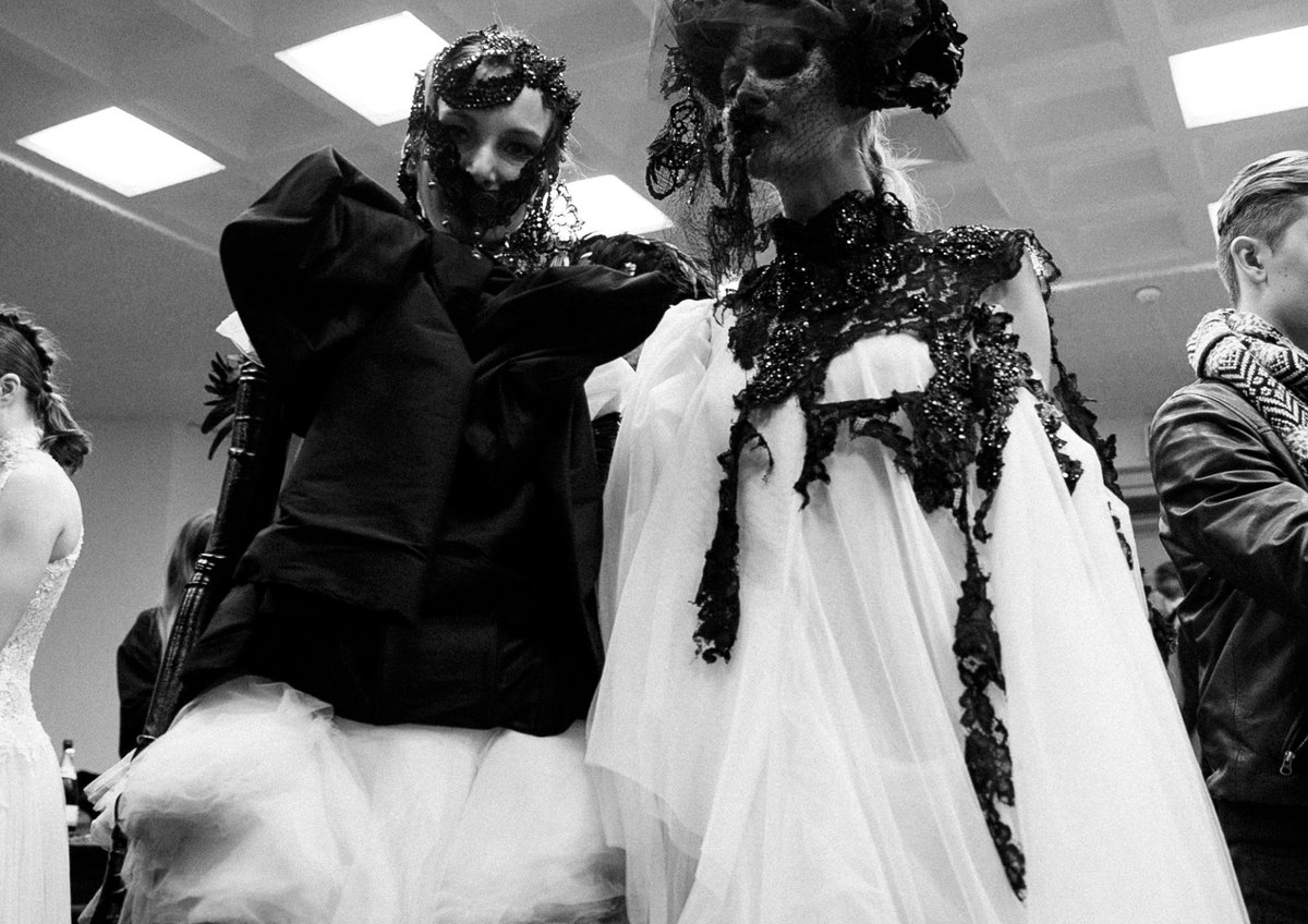 OxfordFashionWk's tweet photo. @hellavagirl81 takes to the runway tomorrow. Followed by our 10th season post-show prosecco party. #OFW10 tickets: https://t.co/YWsonRz2XI https://t.co/aVdIaDbQ77