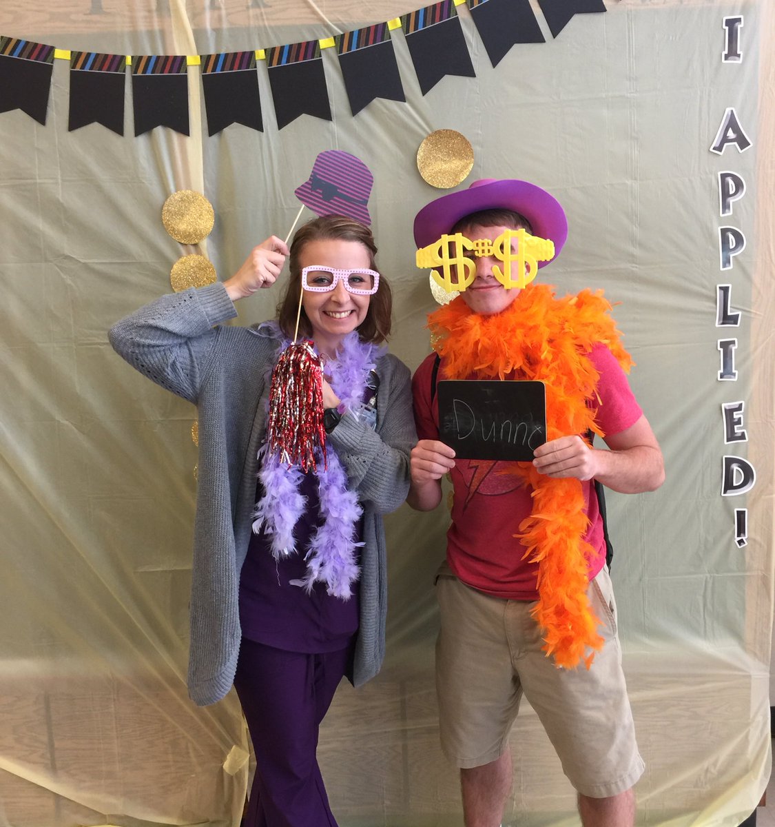 SavageCounselor's tweet photo. #ApplyWeekSHS #momandson #toocute https://t.co/HhLli7sX3x