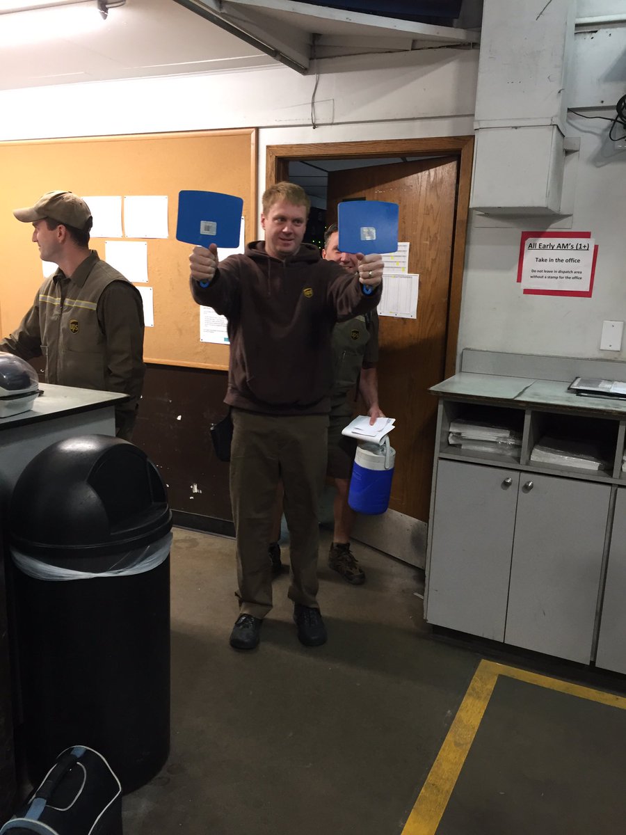 DSM West - Backing puts you at risk <a href="/jrindafernshaw/">Fern Shaw</a> <a href="/waringlester/">Waring Lester</a> <a href="/EastCentral_UPS/">E. Central UPSers</a> #imasafemaker