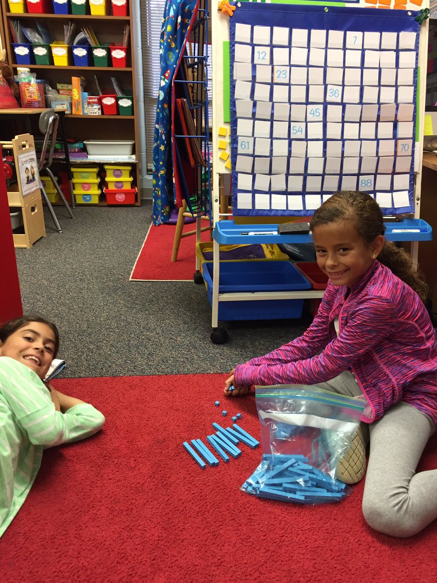 LauraGage4's tweet photo. Using longs and cubes to create addition problems to practice place value @HoffmanTrailsEl https://t.co/hmL7uAk5G4