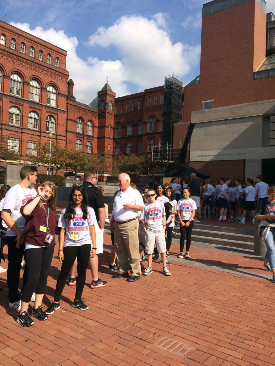 ohmsWDC's tweet photo. #bus6 at the Holocaust Memorial Museum. #neverforget  #hyattsdc2016 https://t.co/glZVDYTewT