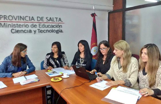 Analizan propuestas para el calendario 2017  salta.gov.ar/prensa/noticia…