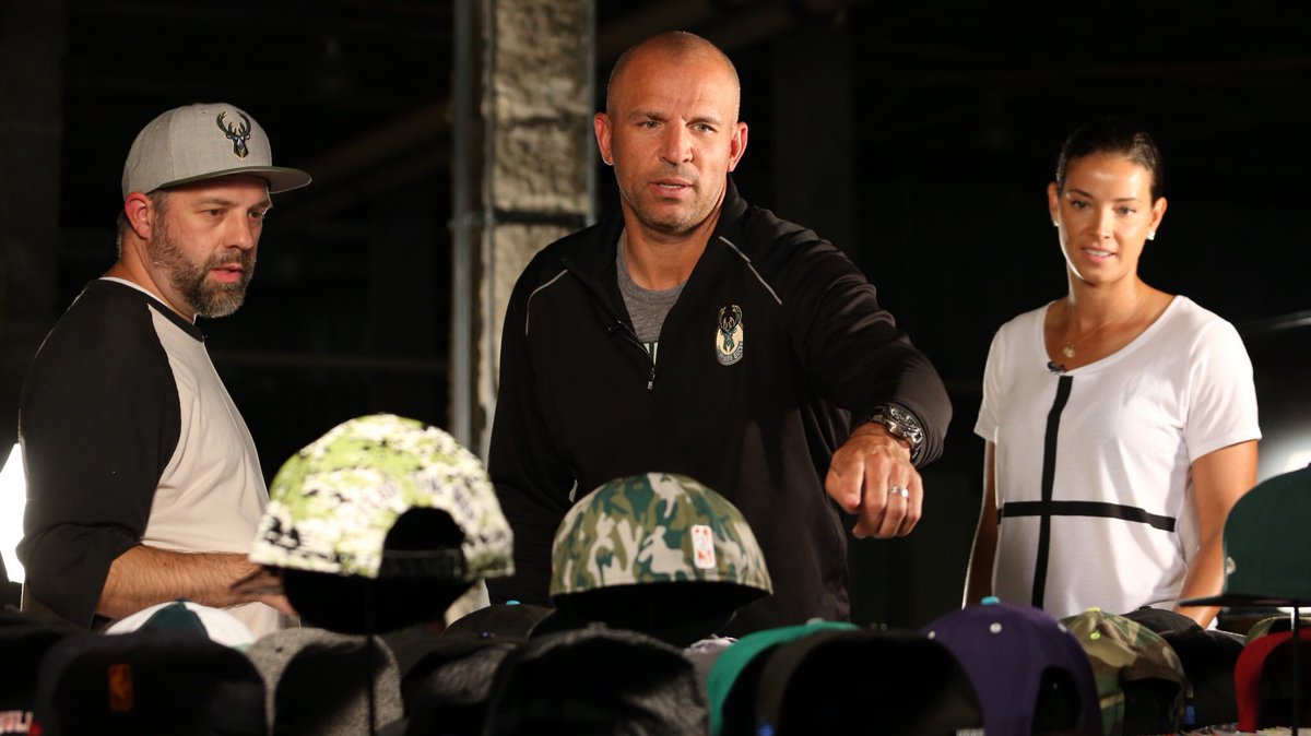 In the the lab with @RealJasonKidd,  @PorschlaKidd and @NewEraCap‼️  MORE SOON… https://t.co/JN6xbFCg2H