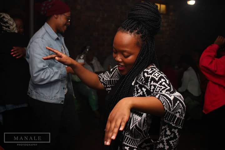 TBT_GHT's tweet photo. "She ask for one more dance, and I'm like yeah!" (Usher x Yeah!) 💃🙌🎉 https://t.co/PJtlgtUAgU