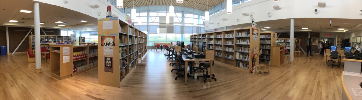 Cm2bClaudel's tweet photo. Voici une partie de #notreécole @lyceeclaudel : la bibliothèque,c'est là où on emprunte des livres. #alemcn #annemo https://t.co/BbeY3aGlkt