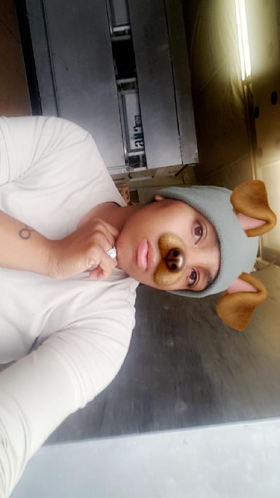 pvtVEREEN's tweet photo. this cute dog 🐶 https://t.co/4cbL9xvRIN